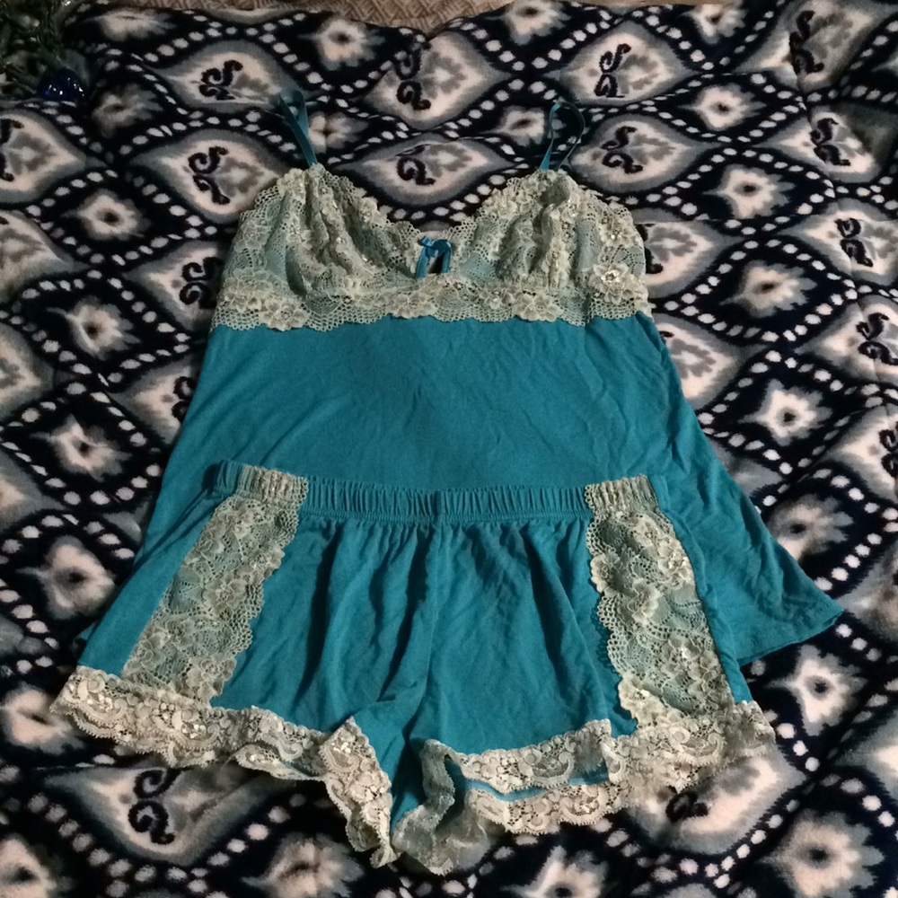 Adore me sleep set